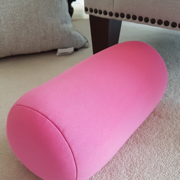 2 Pack Brand New Throw Microbead Pillows - Picture 7 of 8